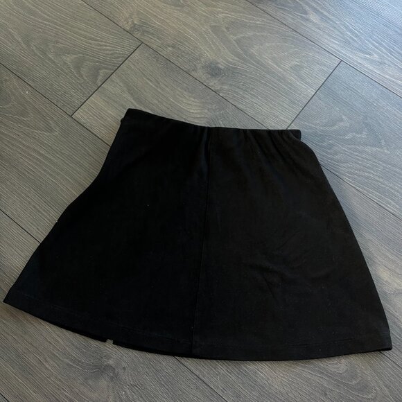 Brandy Melville Mini Black Skirt - One Size - Picture 4 of 7